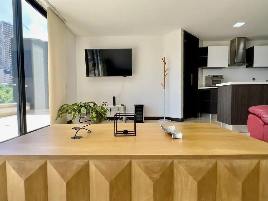 202 Family Haven In El Poblado: Spacious & Charming Medellin