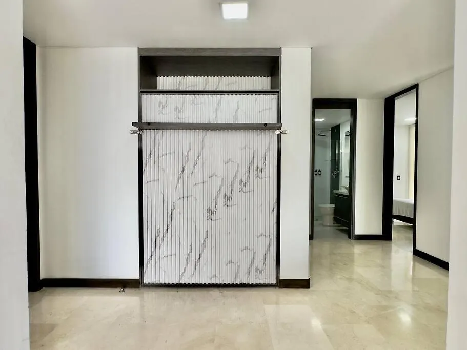 202 Family Haven In El Poblado: Spacious & Charming Medellin