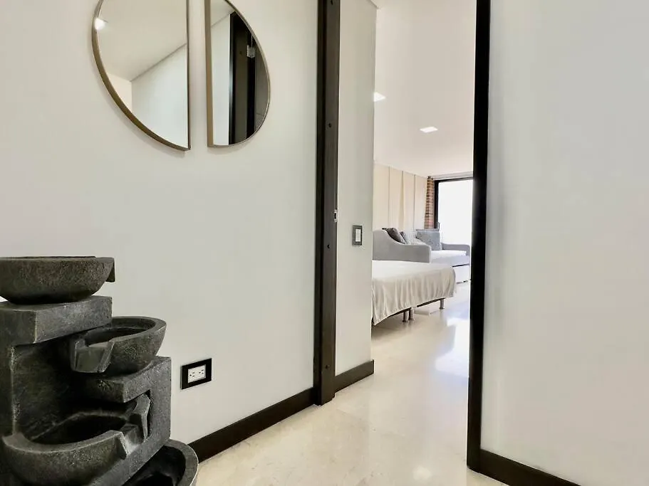 202 Family Haven In El Poblado: Spacious & Charming Medellin