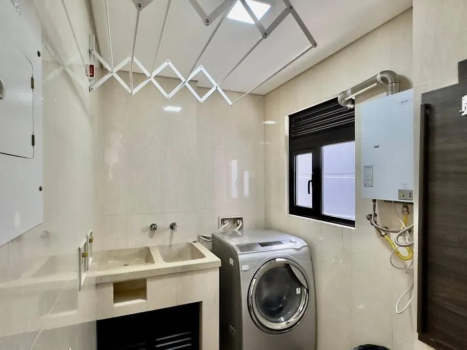 202 Family Haven In El Poblado: Spacious & Charming 麦德林 0*,